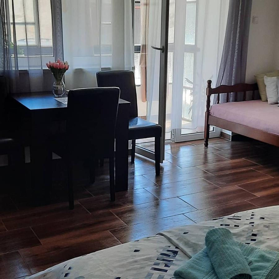 Apartamento Stan Na Dan Dunja 2 Vrsac Exterior foto