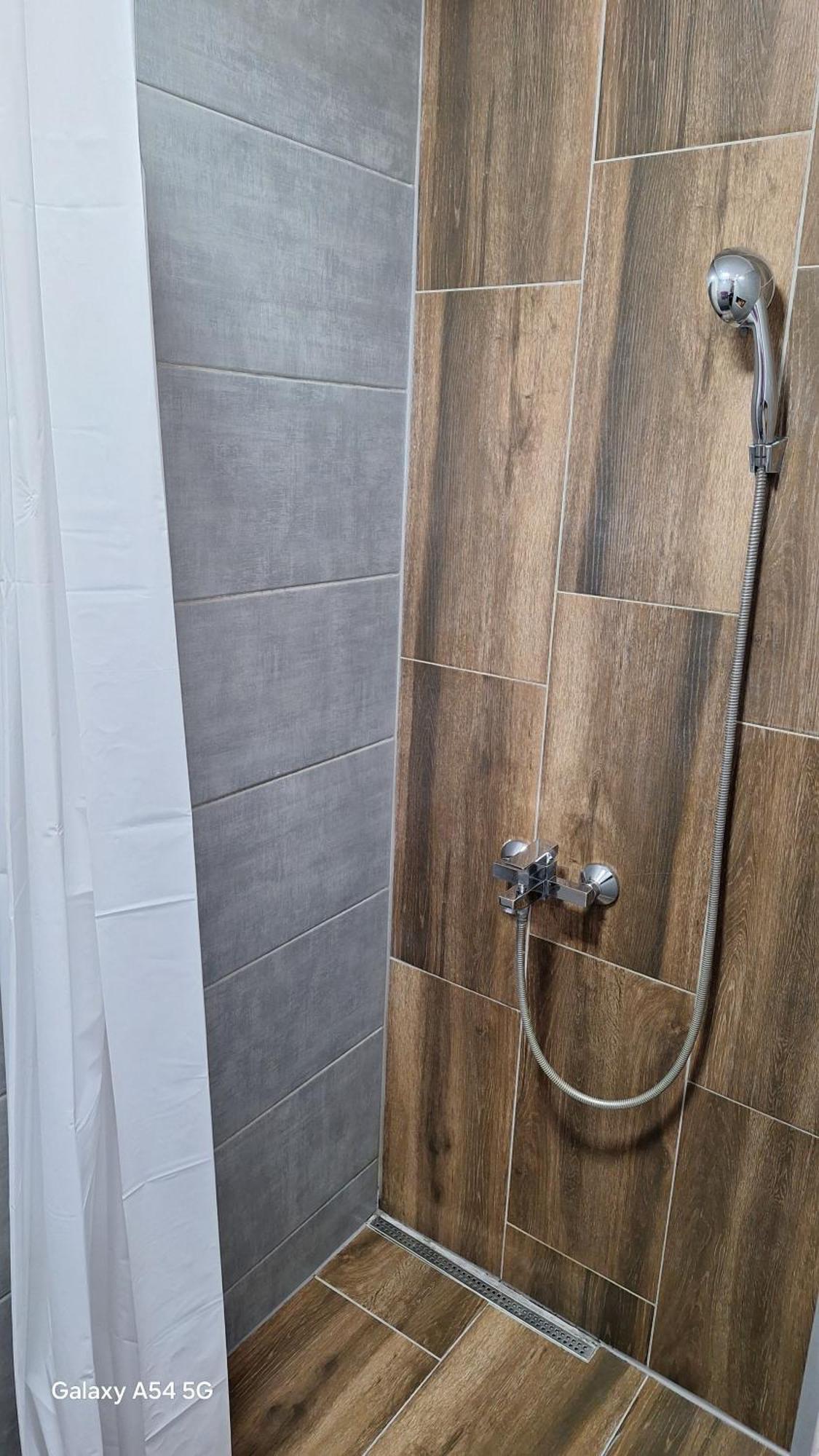 Apartamento Stan Na Dan Dunja 2 Vrsac Exterior foto