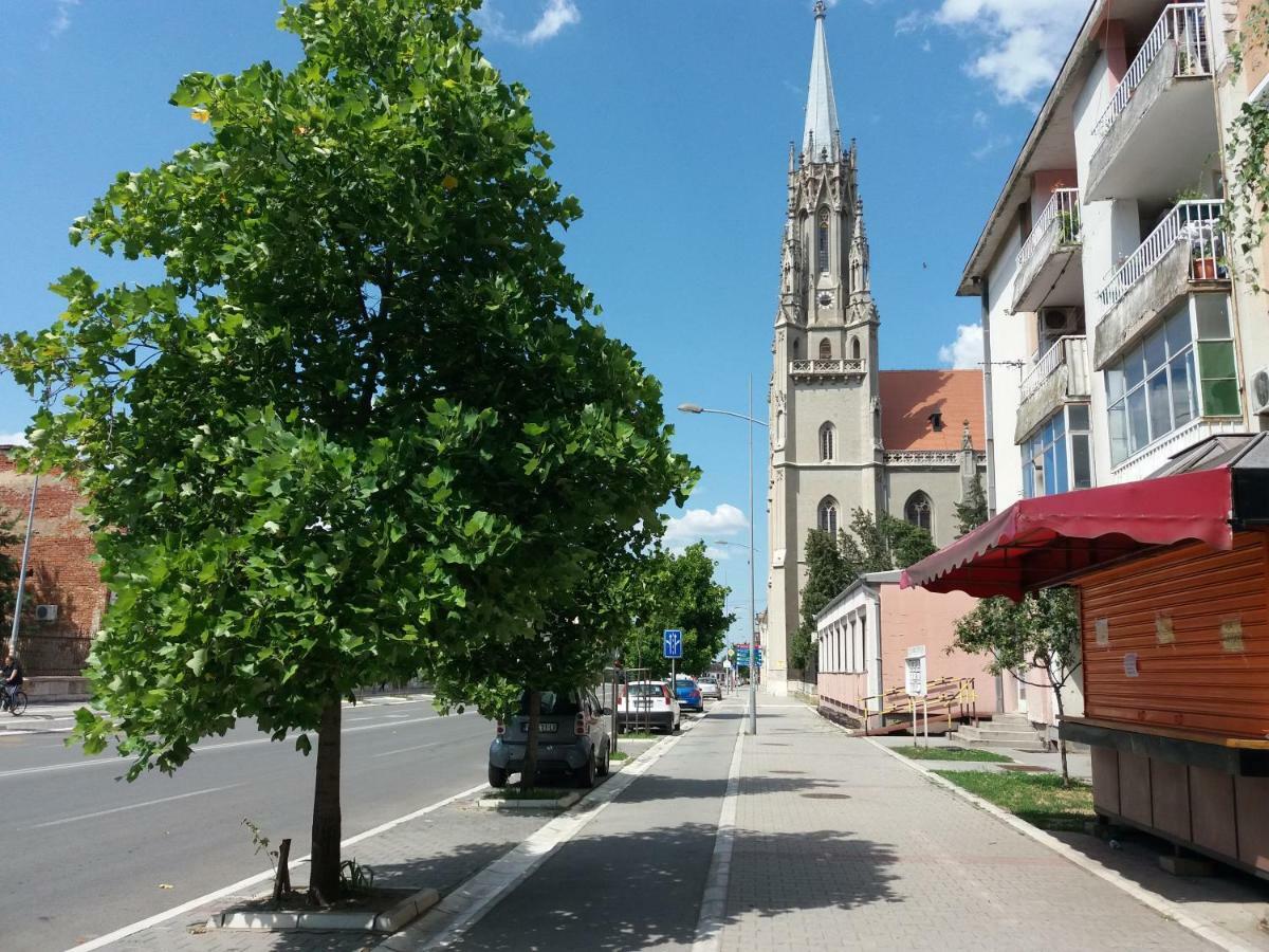 Apartamento Stan Na Dan Dunja 2 Vrsac Exterior foto